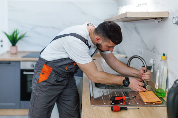 Best Clogged Drain Plumber  in West Chicago, IL